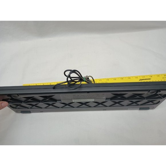 Compaq Corded Keyboard Model # 5137 Part 5189-0403 REV 2.6 Black - Picture 8 of 8